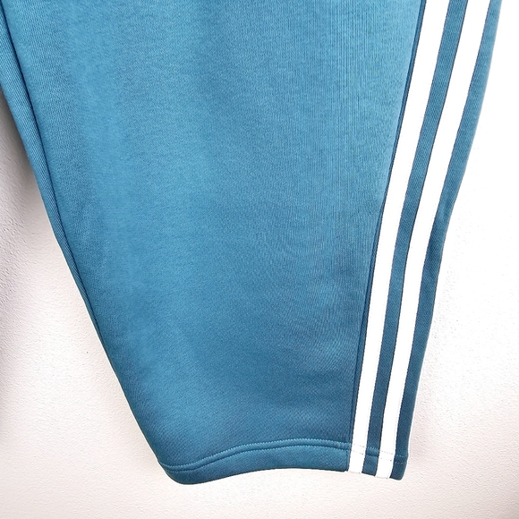 Adidas Essentials 3-Stripes Open Hem Fleece Pants Sweatpants NWT - Picture 11 of 15